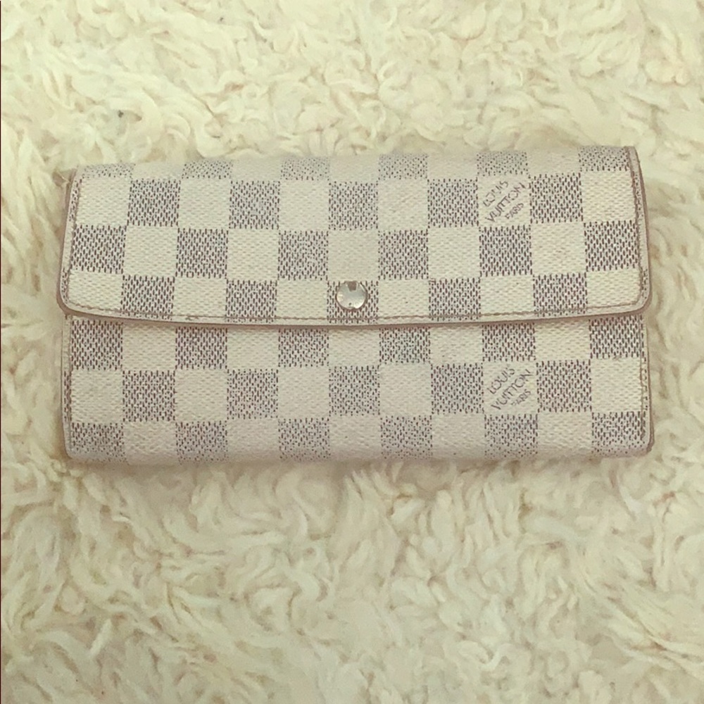 Louis Vuitton Sarah wallet in Damier Aur